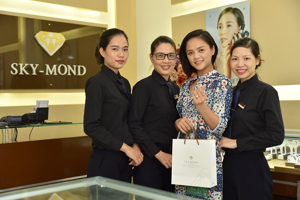 Skymond Luxury Đưa Những Kiệt Tác Nhẫn Cưới Độc Quyền Đến TP. Hồ Chí Minh