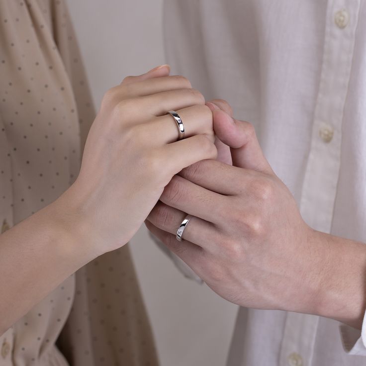 Nhẫn kỷ niệm 10 năm: Chọn thế nào để thể hiện tình yêu bền vững?