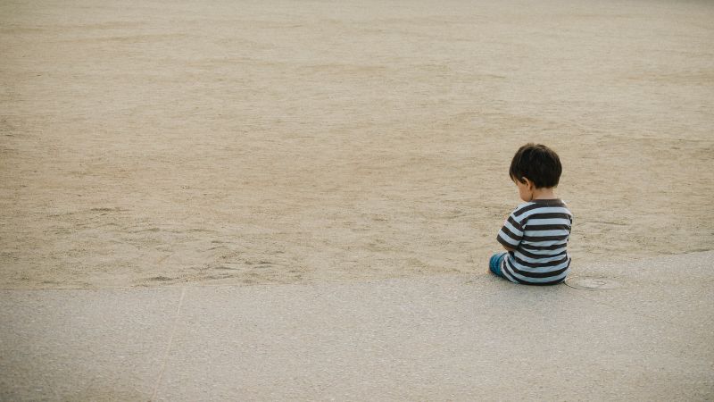Những điều bố mẹ cần biết khi nu&ocirc;i dạy trẻ c&oacute; t&iacute;nh c&aacute;ch hướng nội