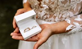 BST Shining Love: Quyền lực tột đỉnh của sự tinh tế