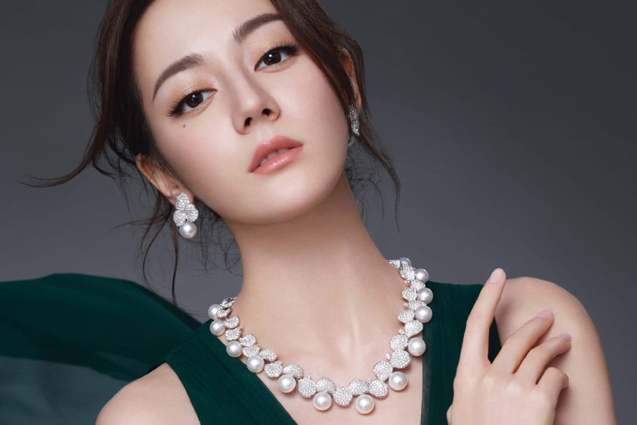 PHỤ NỮ HIỆN ĐẠI KHÍ CHẤT – VÌ SAO CHỌN TRANG SỨC THIẾT KẾ RIÊNG?