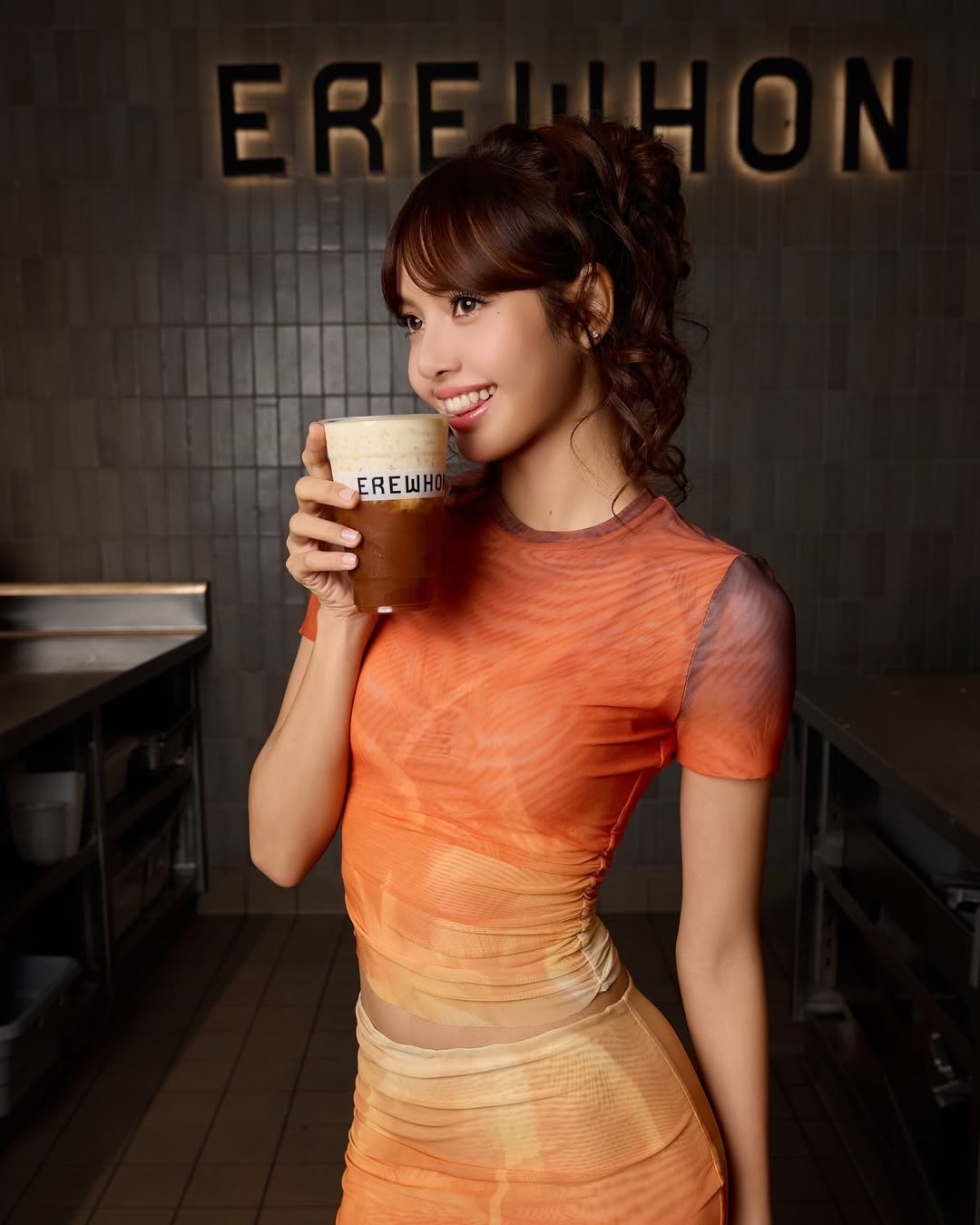Lisa quảng cáo nước uống hiệu quả